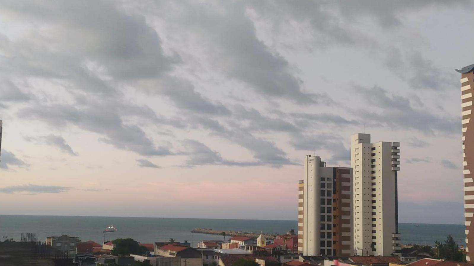 Апартаменты Apt Guanaces Aconchegante Praia De Iracema Форталеза Экстерьер фото